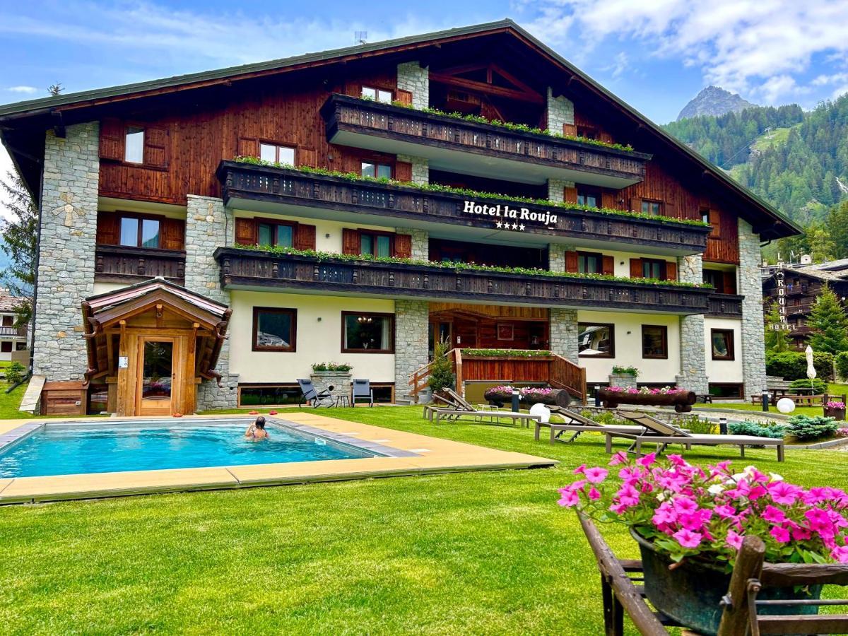 Hotel La Rouja Champoluc Exterior photo